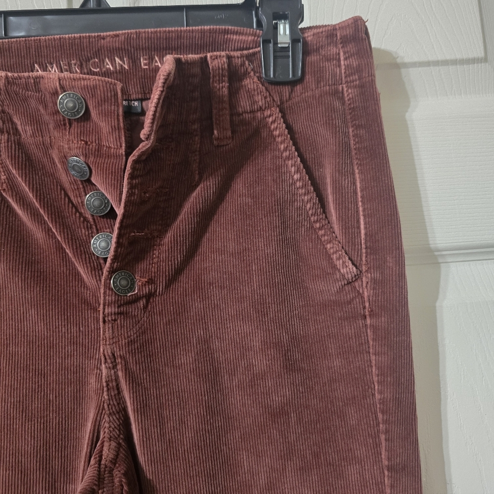 American Eagle Super High Rise Rusty Red Corduroy Flare Pants, Size 4, EUC! - Picture 6 of 13